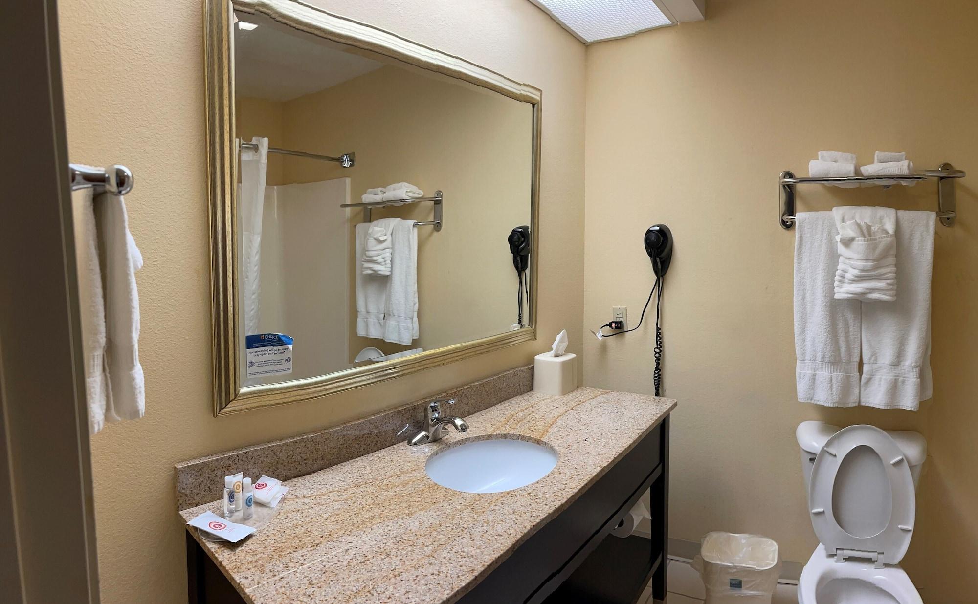 คอมฟอร์ต สวีท เพรสตันส์เบิร์ก เวสต์ Hotel Prestonsburg ภายนอก รูปภาพ