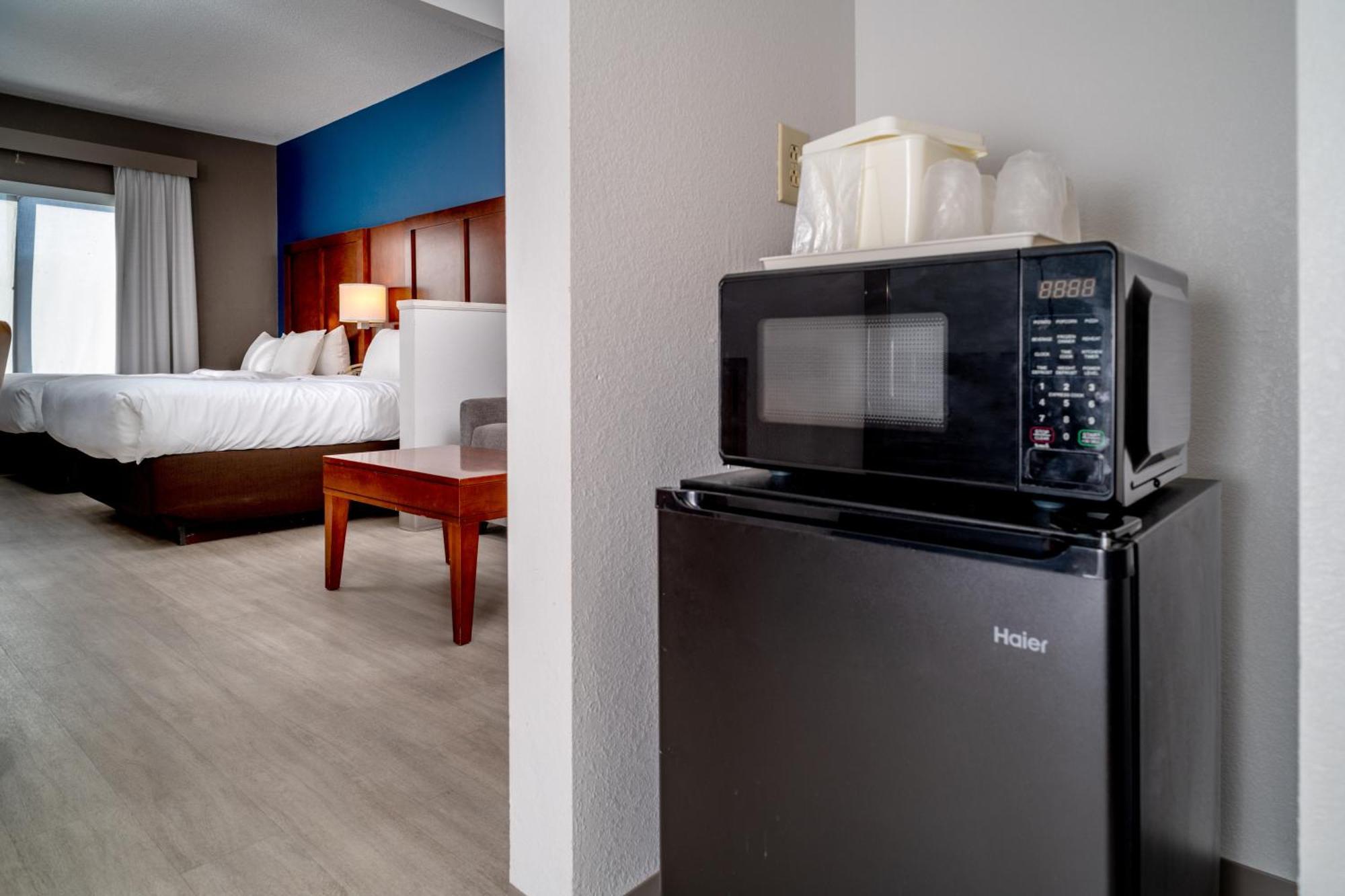 คอมฟอร์ต สวีท เพรสตันส์เบิร์ก เวสต์ Hotel Prestonsburg ภายนอก รูปภาพ