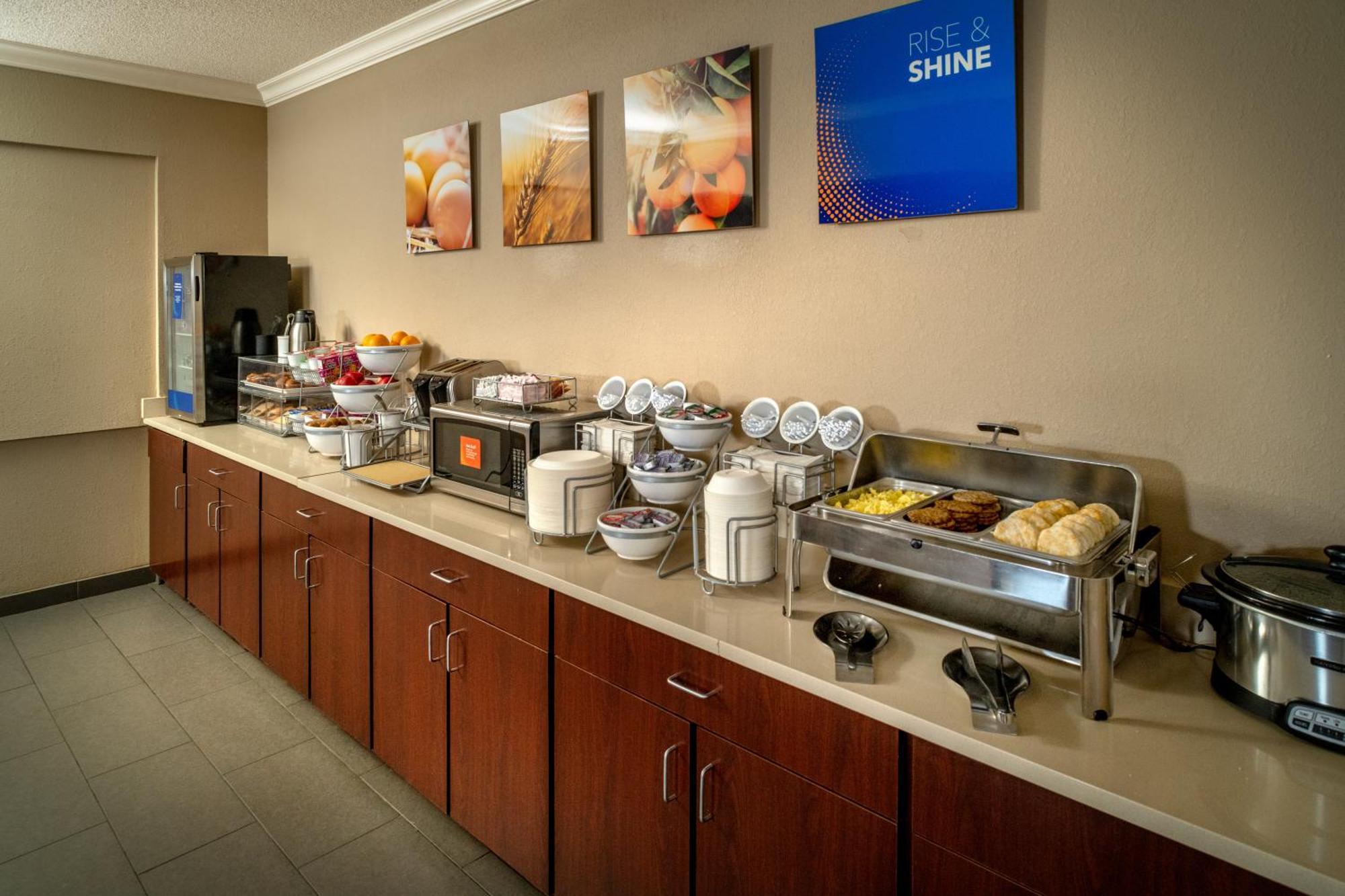 คอมฟอร์ต สวีท เพรสตันส์เบิร์ก เวสต์ Hotel Prestonsburg ภายนอก รูปภาพ