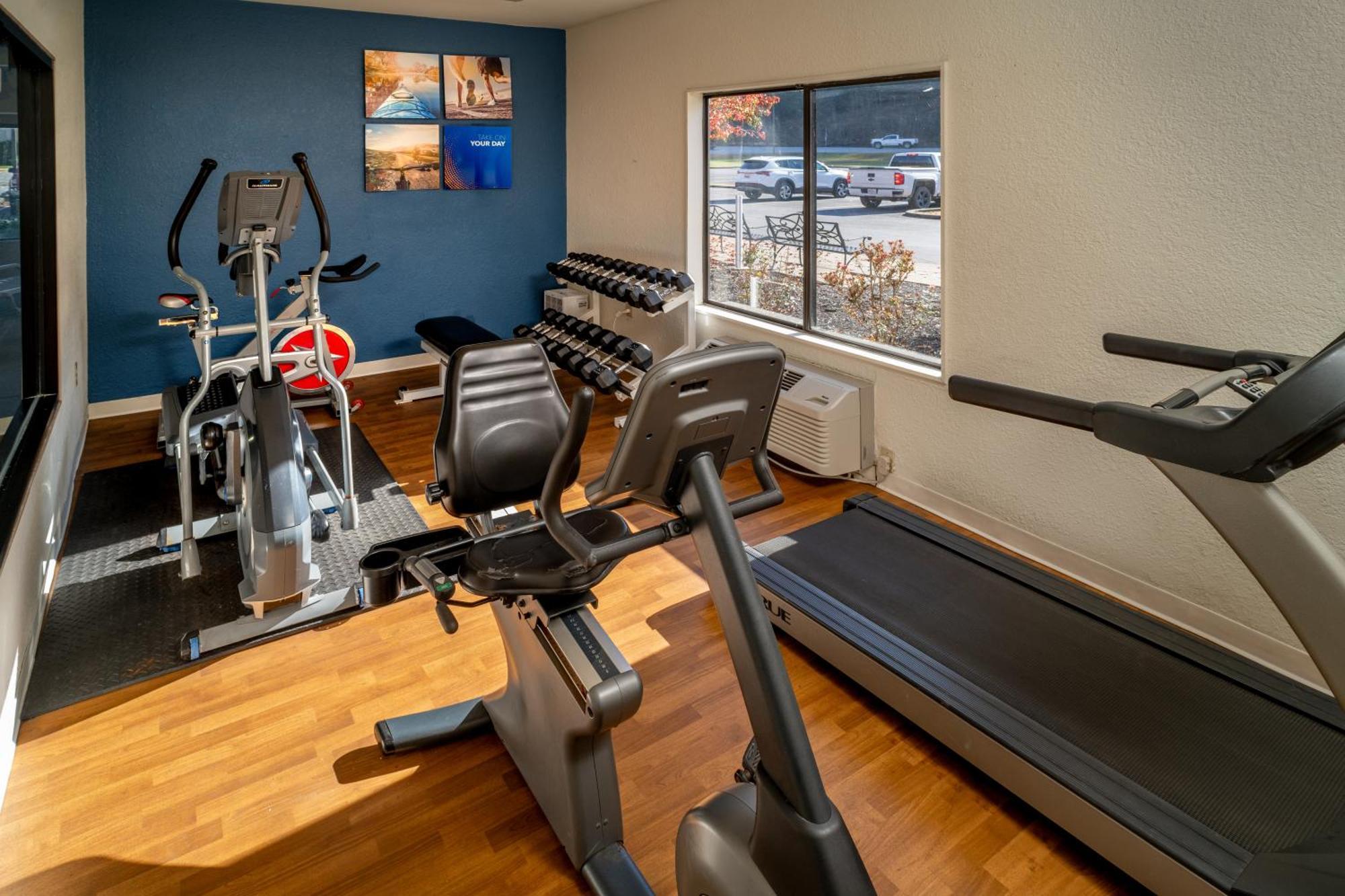 คอมฟอร์ต สวีท เพรสตันส์เบิร์ก เวสต์ Hotel Prestonsburg ภายนอก รูปภาพ