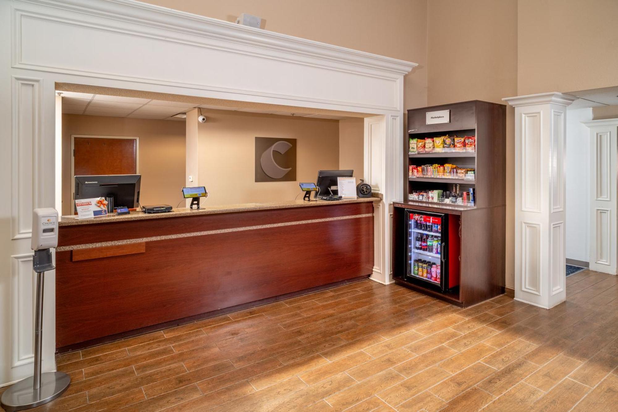 คอมฟอร์ต สวีท เพรสตันส์เบิร์ก เวสต์ Hotel Prestonsburg ภายนอก รูปภาพ